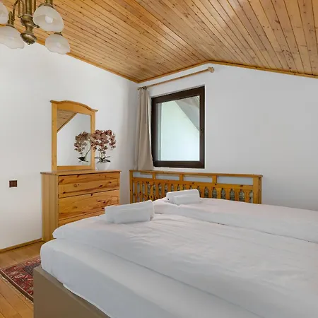 Апартаменты Przytulne Apartamenty W Klimatycznym Domu Bystra Falata 208 By Heyrent