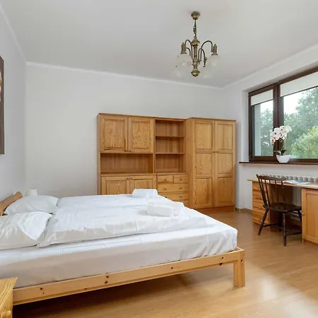 Przytulne Apartamenty W Klimatycznym Domu Bystra Falata 208 By Heyrent * Bystra (Bielsko)
