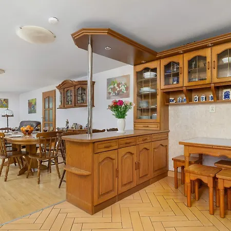 Апартаменты Przytulne Apartamenty W Klimatycznym Domu Bystra Falata 208 By Heyrent Bystra (Bielsko)